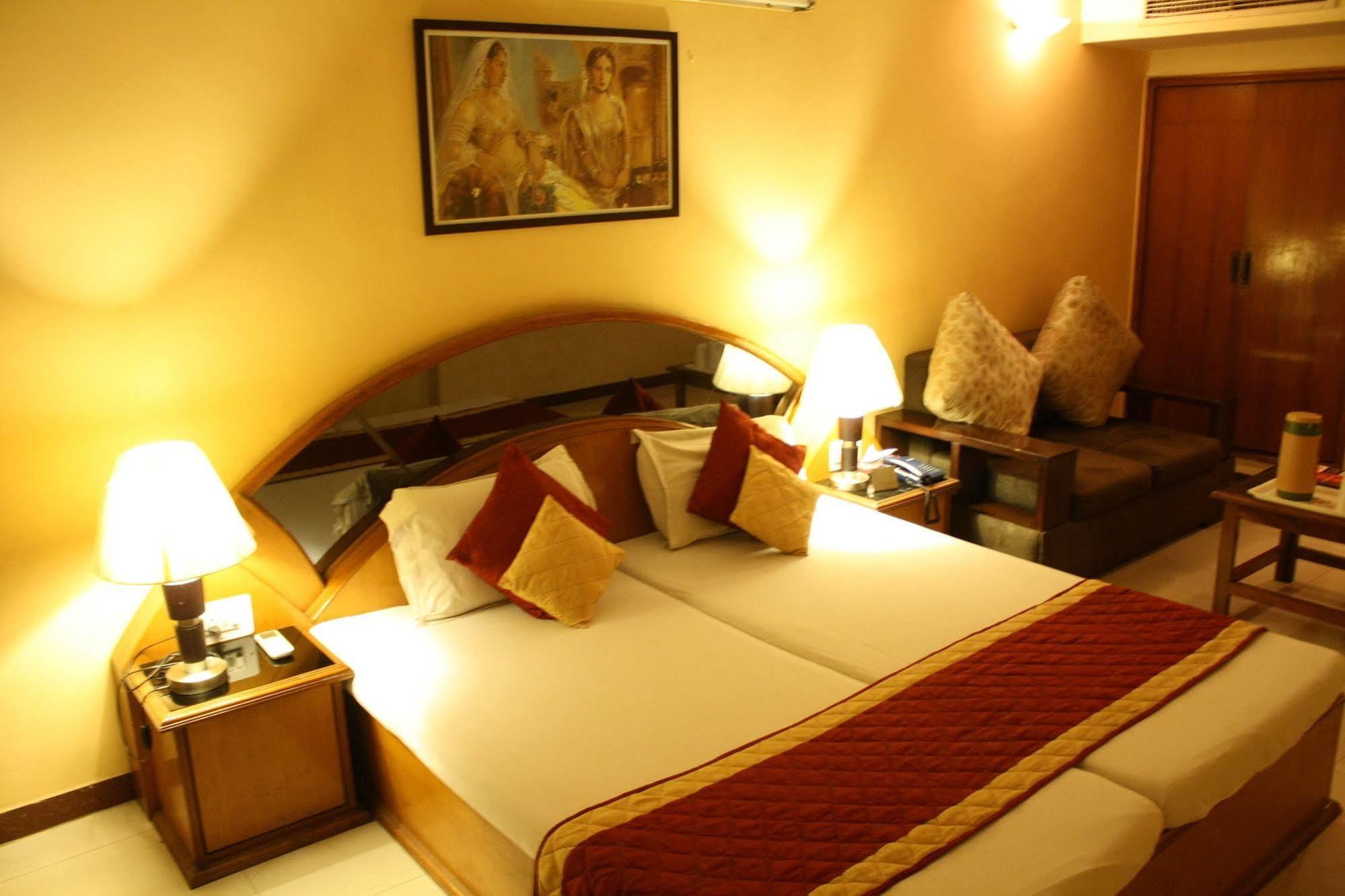 Hotel Shalimar Jaipur Eksteriør billede
